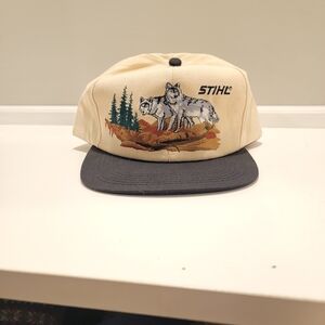 Vintage STIHL Men's Wolf Embroidered Snapback Hat 2000